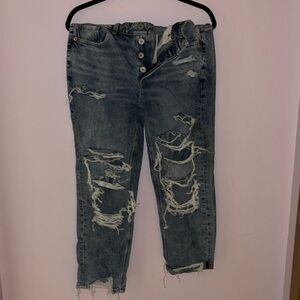 American Eagle size 8 Tom girl jeans